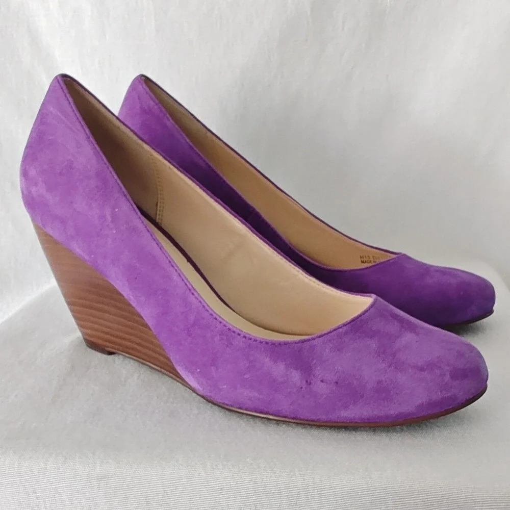 Cole Haan Air Lainey Wedge Pumps Purple Suede Round Toe Stacked Wood Heel 9B